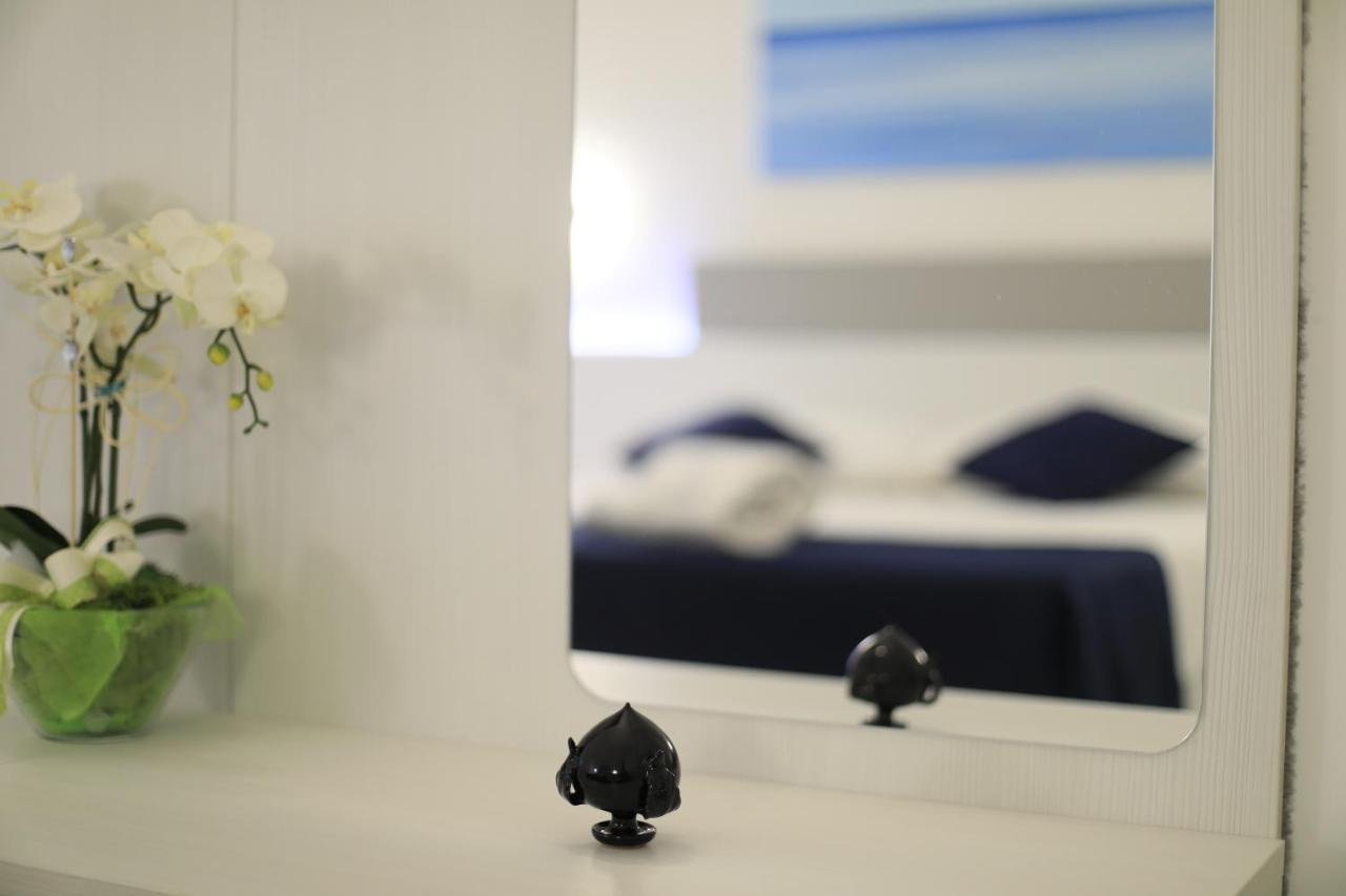 Apartamento Royal Blue Porto Cesareo Exterior foto
